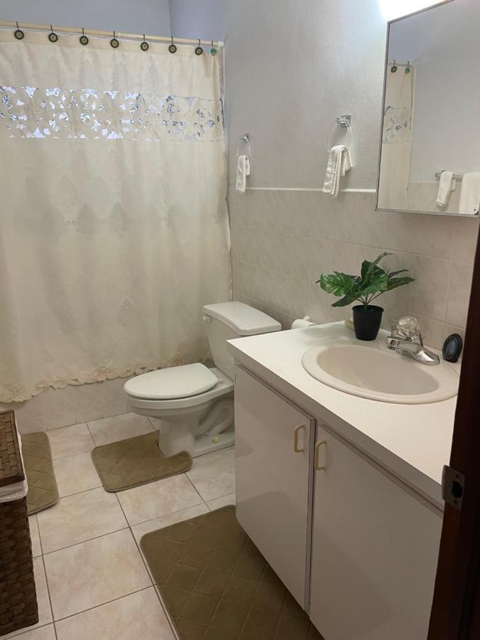 Luxurious One And Two Bedroom Villa 크리스천스테드 외부 사진