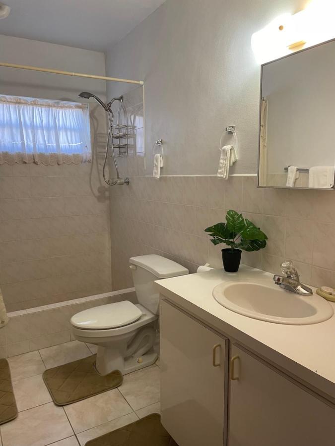Luxurious One And Two Bedroom Villa 크리스천스테드 외부 사진