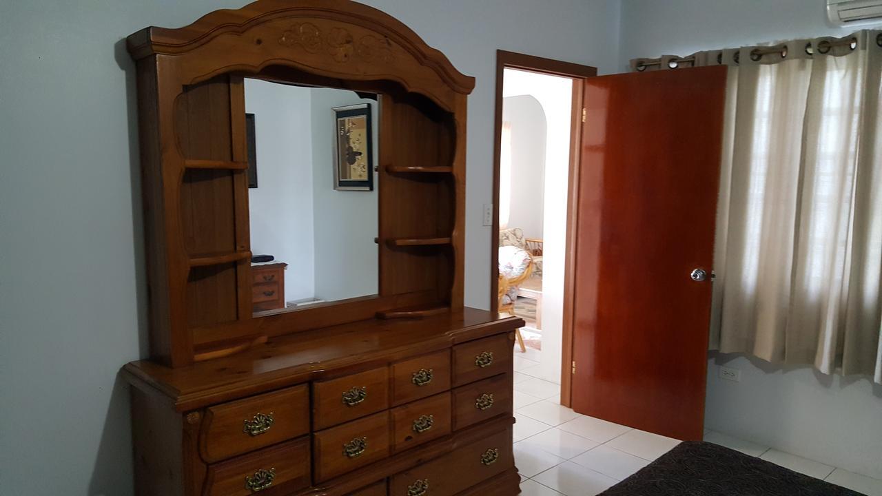 Luxurious One And Two Bedroom Villa 크리스천스테드 외부 사진